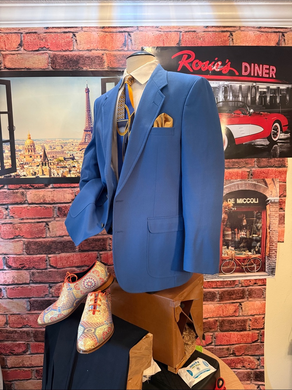 Voyles Distinctive Vintage Blazer - Picture 10 of 17